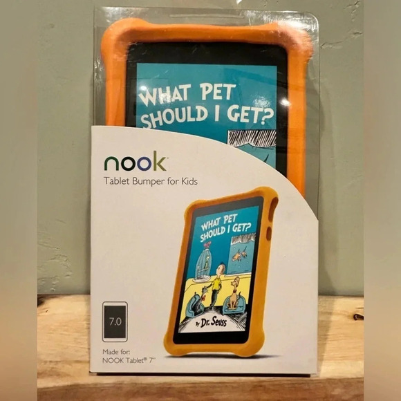 Brand New Barnes & Noble Microfoam Nook Tablet Bumper for 7” tablets. Citrus 🍊 - Picture 2 of 6